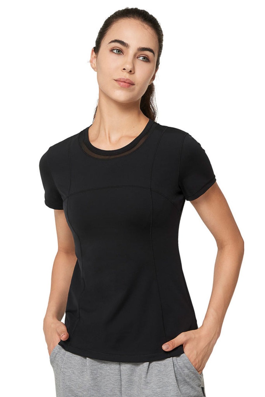 Tops Yvette | T-Shirt Power Black